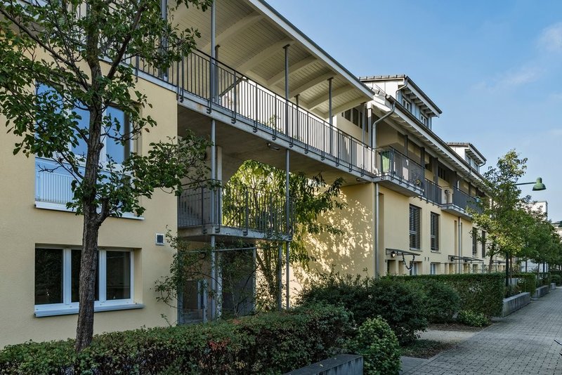 Photo 1 de Reinach BL