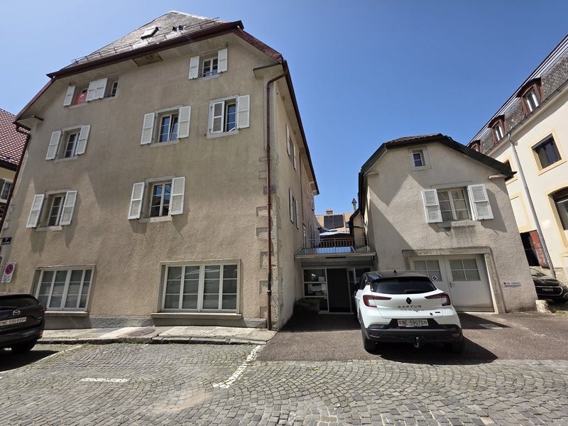 Photo 8 of Hôtel-de-Ville 7, La Chaux-de-Fonds