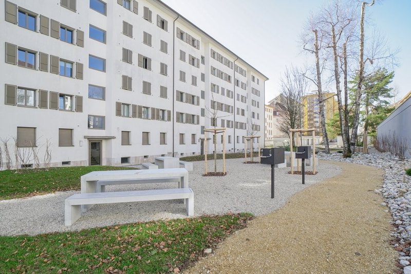 Photo 2 of Rue du Locle 10, La Chaux-de-Fonds