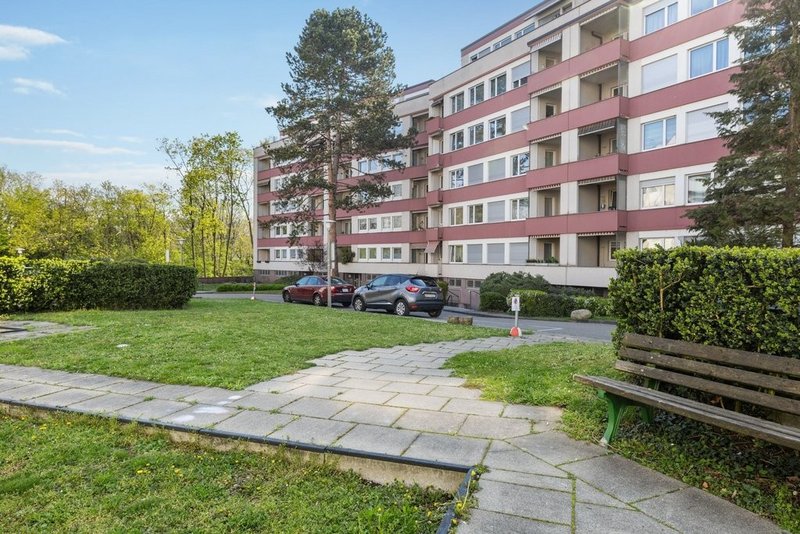 Photo 1 de Binningen