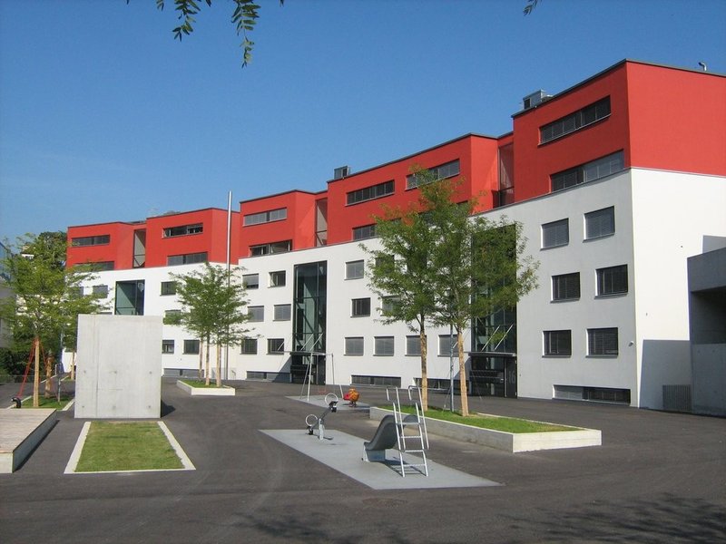 Photo 2 de Espace de l'Europe 16, Neuchâtel