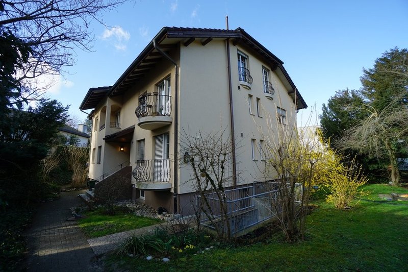 Photo 1 de Binningen
