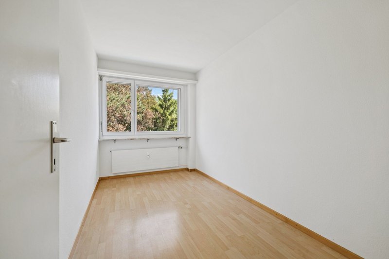 Photo 6 de Bifangstrasse 3, Reinach