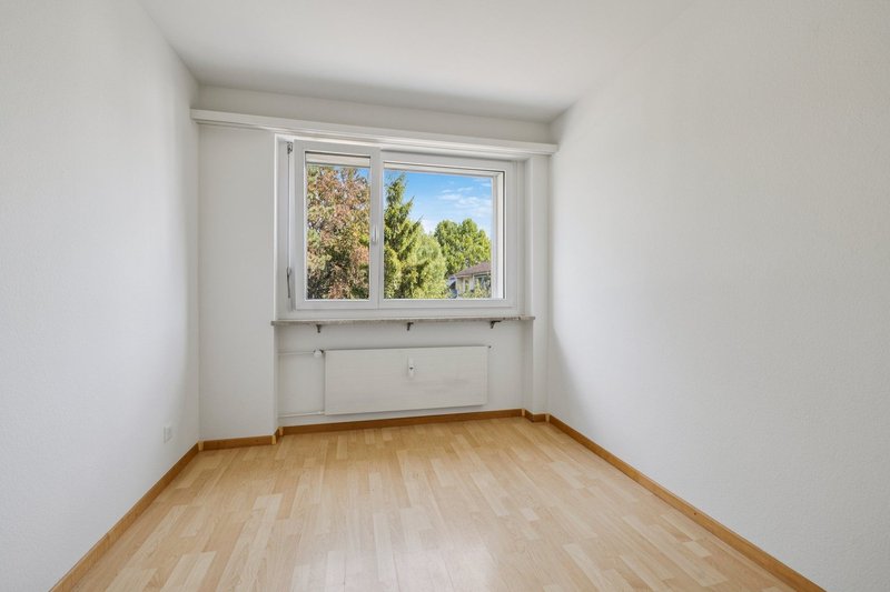 Photo 7 de Bifangstrasse 3, Reinach