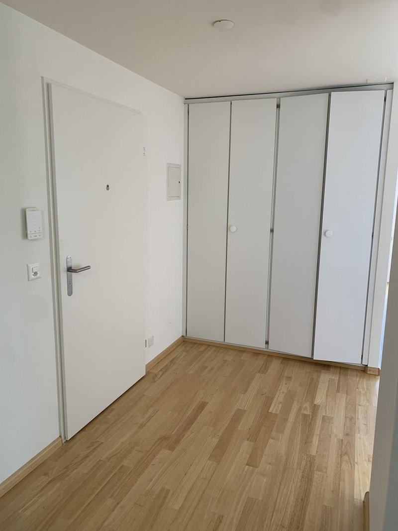 Photo 2 de Starenstr. 37, Bottmingen