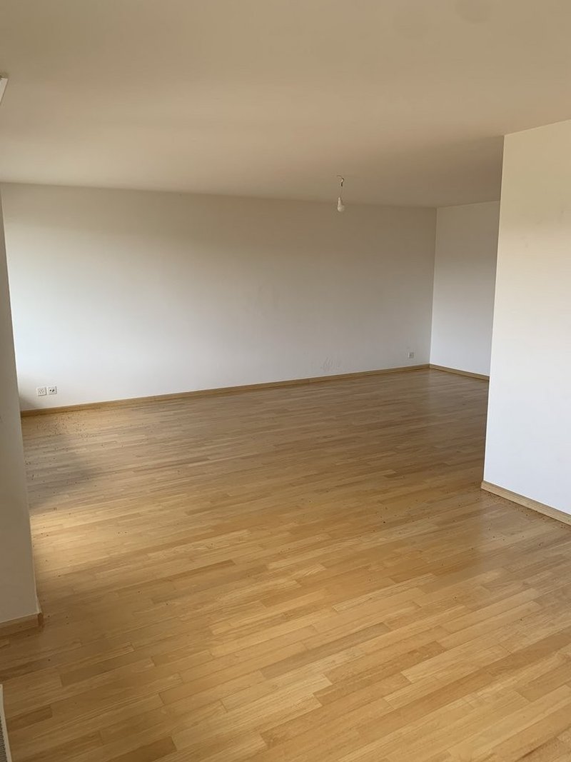 Photo 5 de Starenstr. 37, Bottmingen