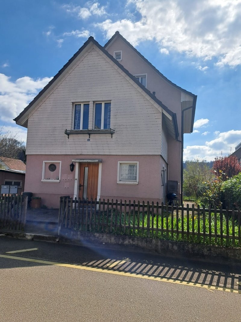 Photo 2 de Neusatzweg 14, Pratteln