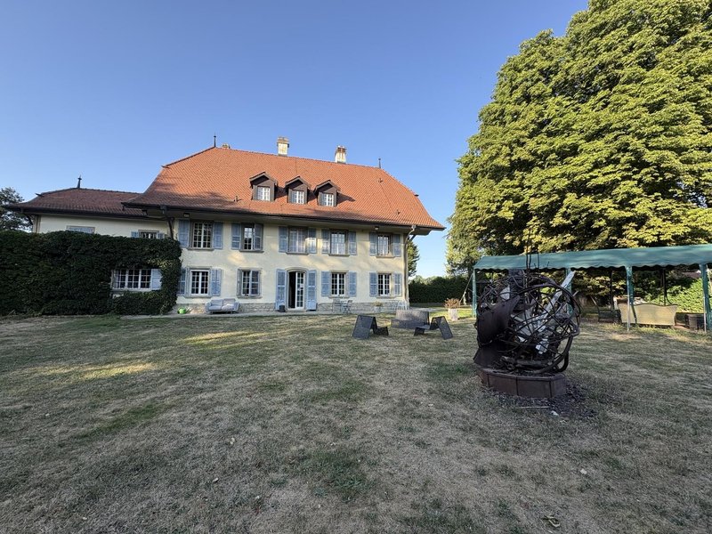 Photo 2 de Schloss 2, Tentlingen