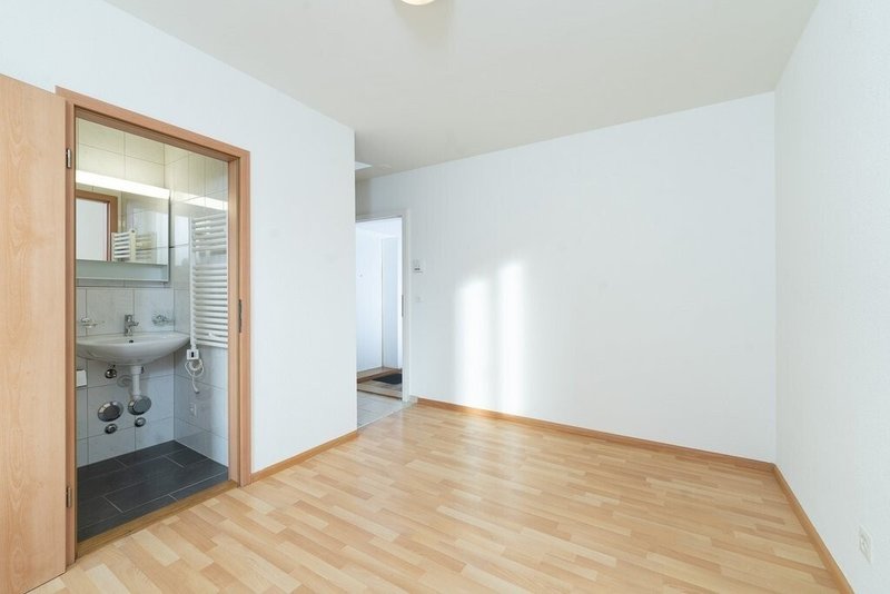 Photo 2 of Kleinhüningerstrasse 87, Basel