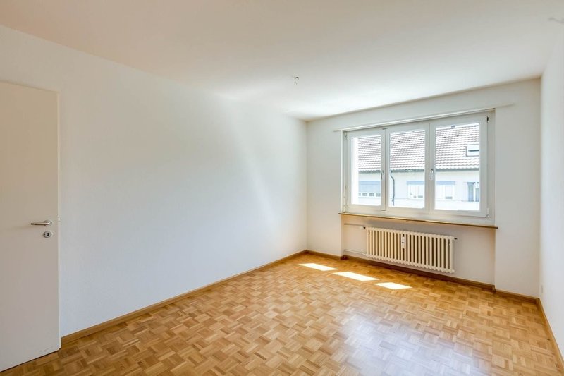 Photo 7 de Muttenzerstr. 42, Pratteln