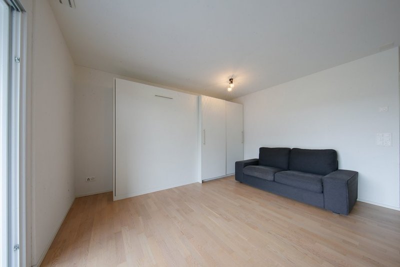 Photo 7 of Im Benze 32, Beringen