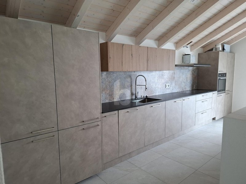 Photo 2 de Sur demande, Courrendlin