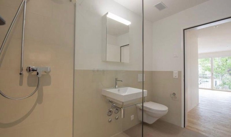 Foto 3 di Wehntalerstrasse 426, Zürich