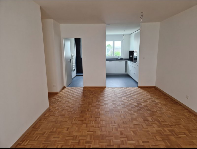 Photo 3 de Wartenbergstrasse 38a, Pratteln