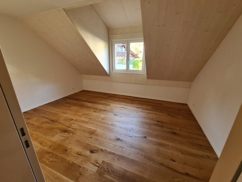 Foto 4 di Schäracherweg 2, Oberweningen