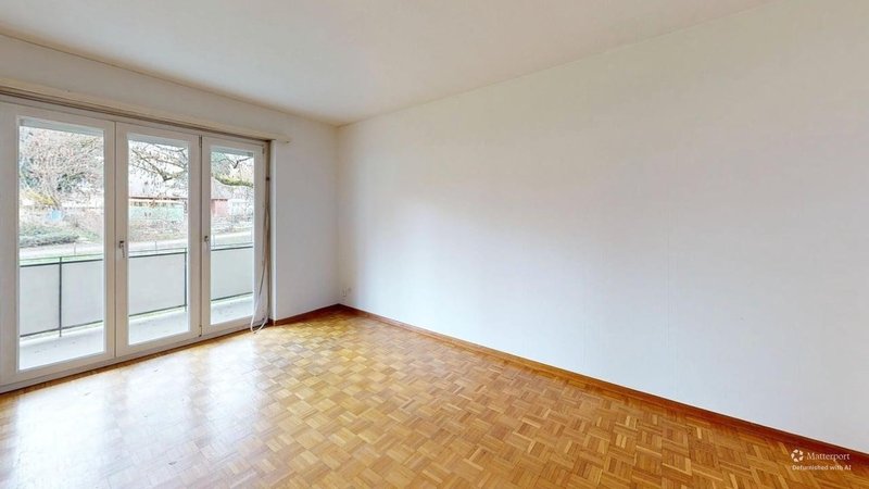Foto 2 di Langgrütstrasse 17, Zürich