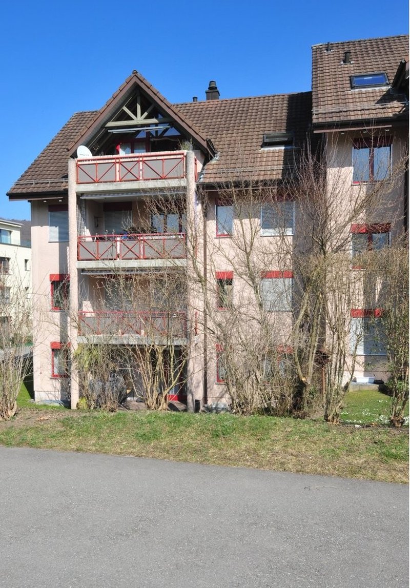 Photo 2 de Juchstrasse 20, Würenlos