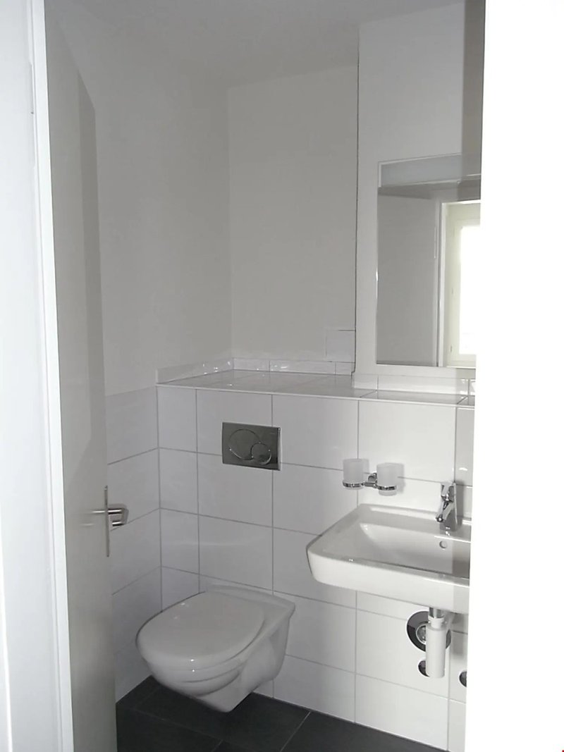 Photo 2 of Oberer Quai 18, Biel/Bienne