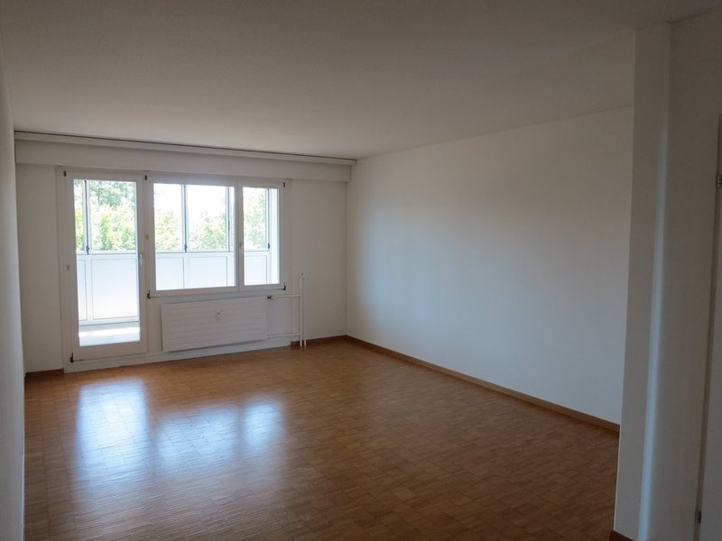 Foto 2 von Sunnebüelstr. 27, Volketswil