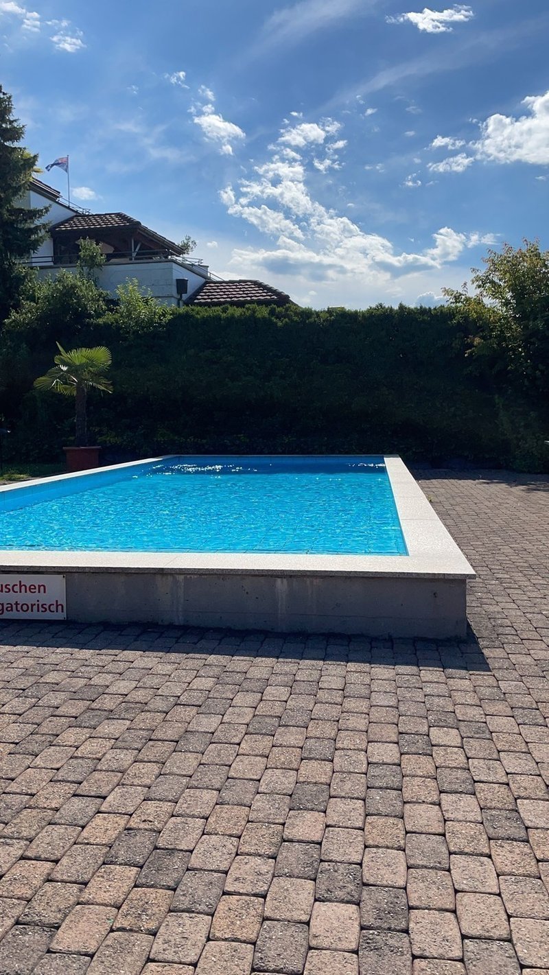 Photo 4 de Zürcherstrasse 24B, Altendorf