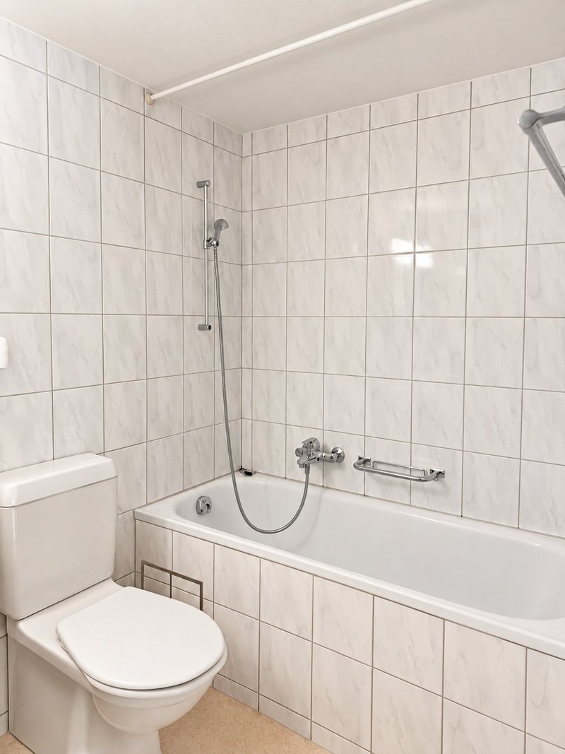 Photo 7 of Oberwilerstrasse 16, - Binningen