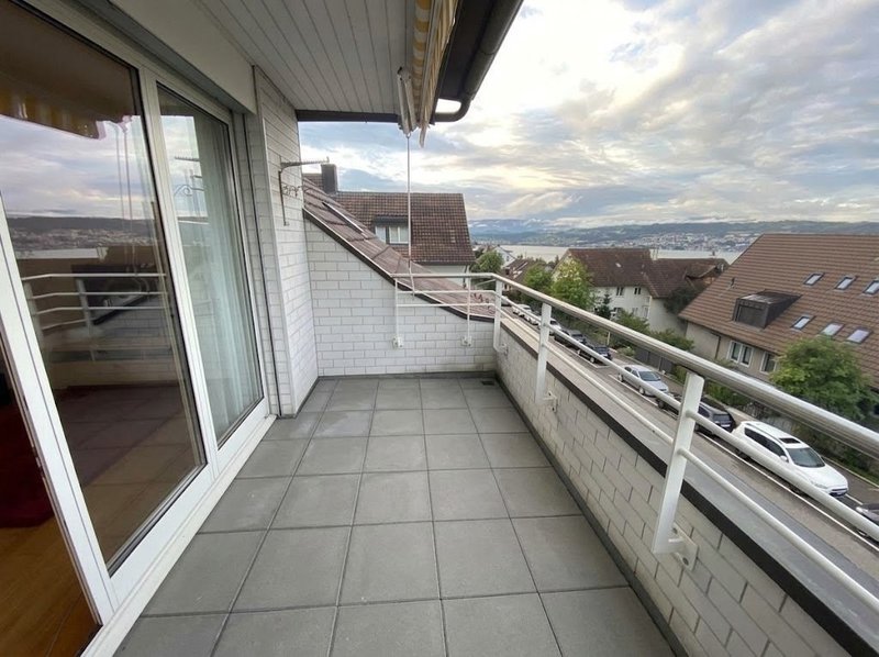 Foto 7 di Habüelstrasse 170, Herrliberg