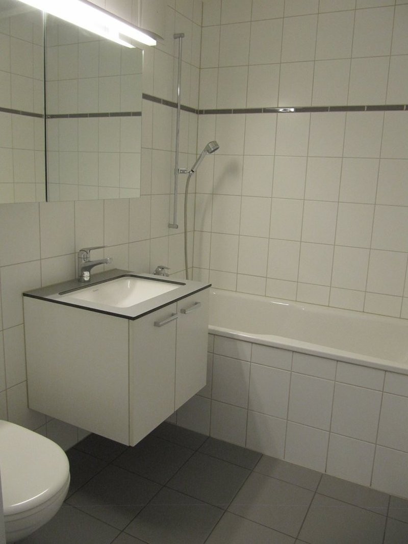 Photo 5 of Hardgutstrasse 28, Zürich