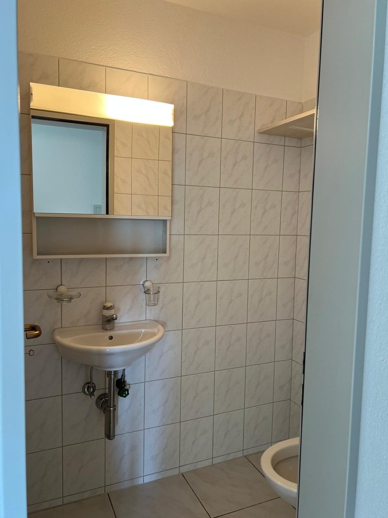 Photo 6 of Dorfstrasse 32, Finsterhennen