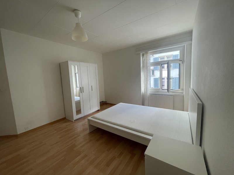 Foto 6 di Schöntalstrasse, Zürich