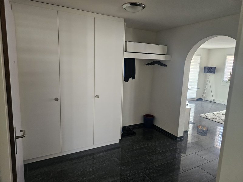 Foto 3 di Hauptstrasse 9, Aesch