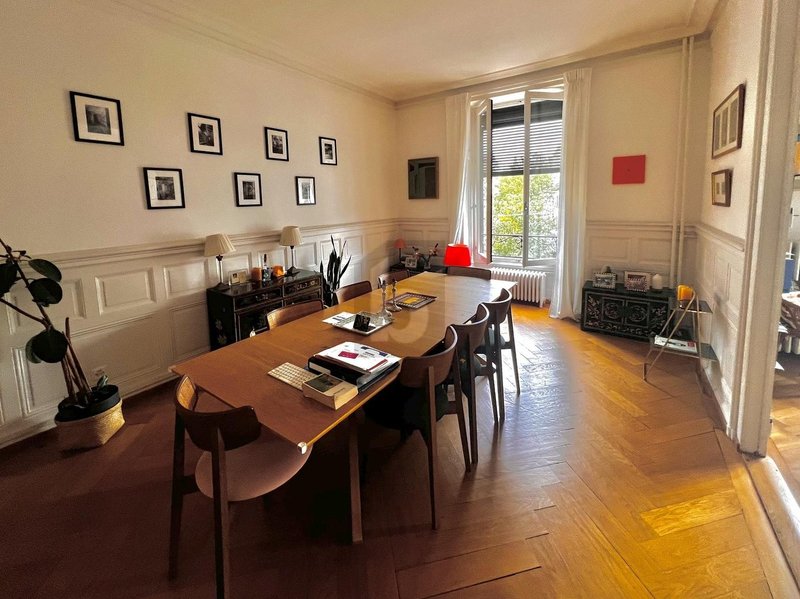 Photo 3 de Sur demande, Genève